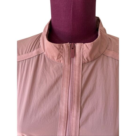Lululemon Slip into the Moment Short Jacket size 8 Chalky Rose - Picture 10 of 15